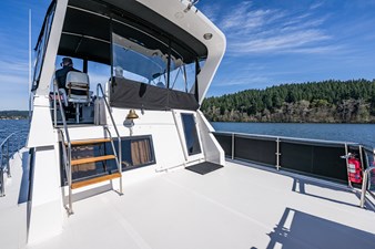 1989 OCEAN ALEXANDER 42 - photo 54