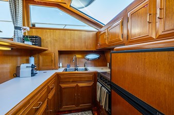 1989 OCEAN ALEXANDER 42 - photo 36