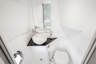 2022 SCHAEFER YACHTS 400 Sport - photo 61