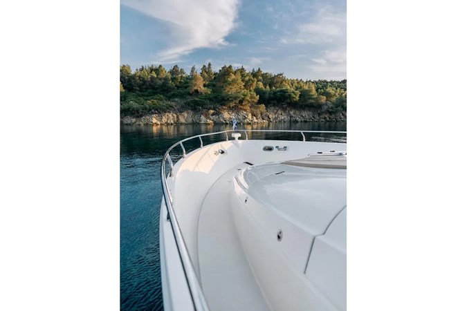 2010 MARQUIS YACHTS Marquis 720 