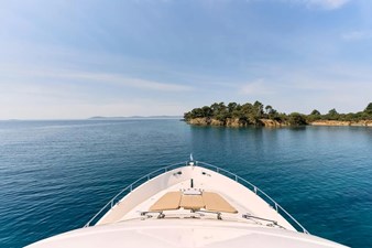 2010 MARQUIS YACHTS Marquis 720  - photo 6