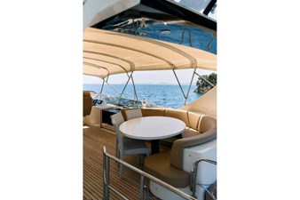 2010 MARQUIS YACHTS Marquis 720  - photo 14
