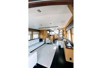 2010 MARQUIS YACHTS Marquis 720  - photo 17