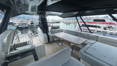 2012 MONTE CARLO YACHTS MCY 76 - photo 14