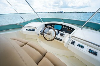 2004 AZIMUT YACHTS  - photo 7