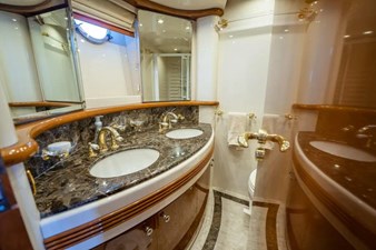 2004 AZIMUT YACHTS  - photo 17
