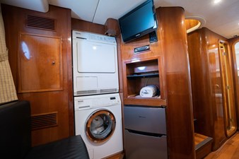 2004 AZIMUT YACHTS  - photo 23