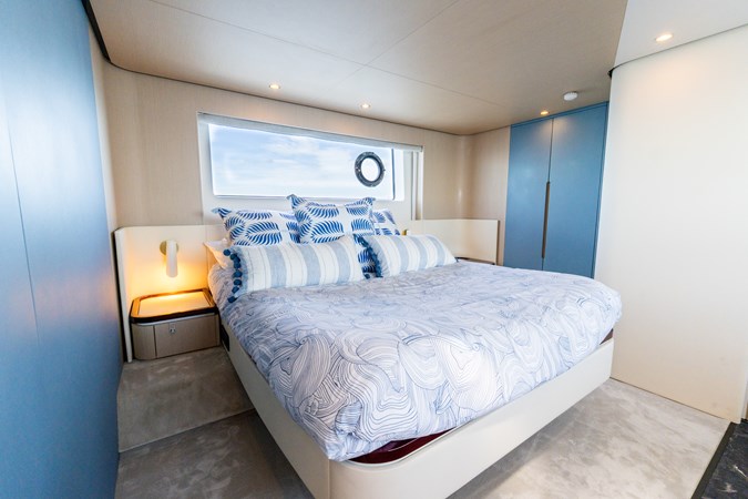2023 AZIMUT YACHTS 68 Fly