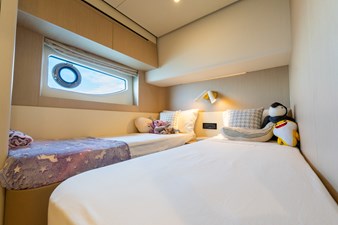 2023 AZIMUT YACHTS 68 Fly - photo 10