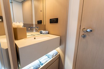 2023 AZIMUT YACHTS 68 Fly - photo 17
