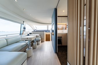 2023 AZIMUT YACHTS 68 Fly - photo 22