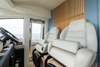 2023 AZIMUT YACHTS 68 Fly - photo 26