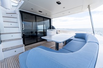 2023 AZIMUT YACHTS 68 Fly - photo 32