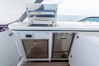 2023 AZIMUT YACHTS 68 Fly - photo 47