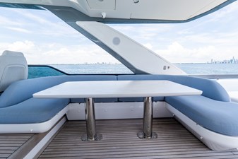 2023 AZIMUT YACHTS 68 Fly - photo 48