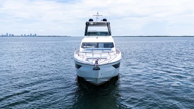 2023 AZIMUT YACHTS 68 Fly - photo 57