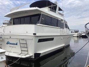 1990 VIKING 55 Motor Yacht - photo 19