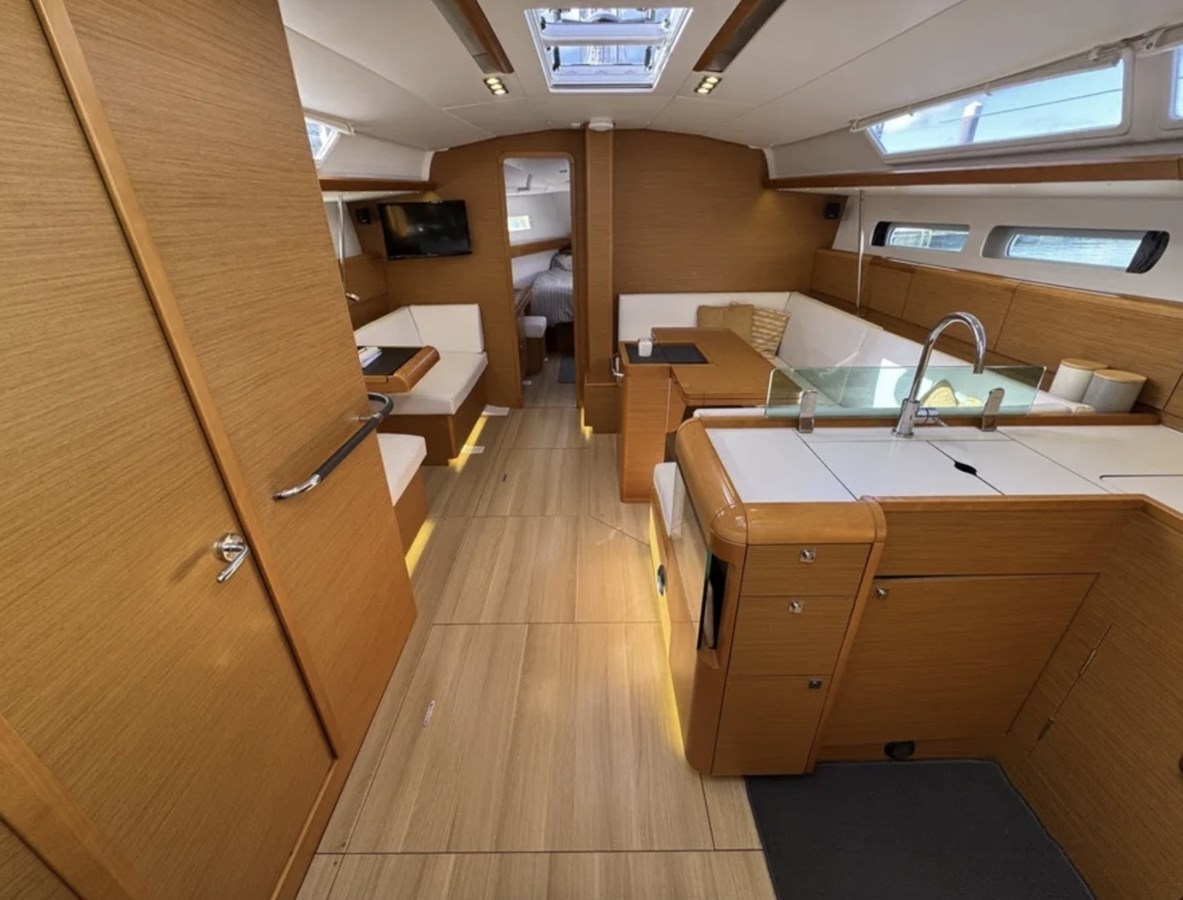 45' Jeanneau 