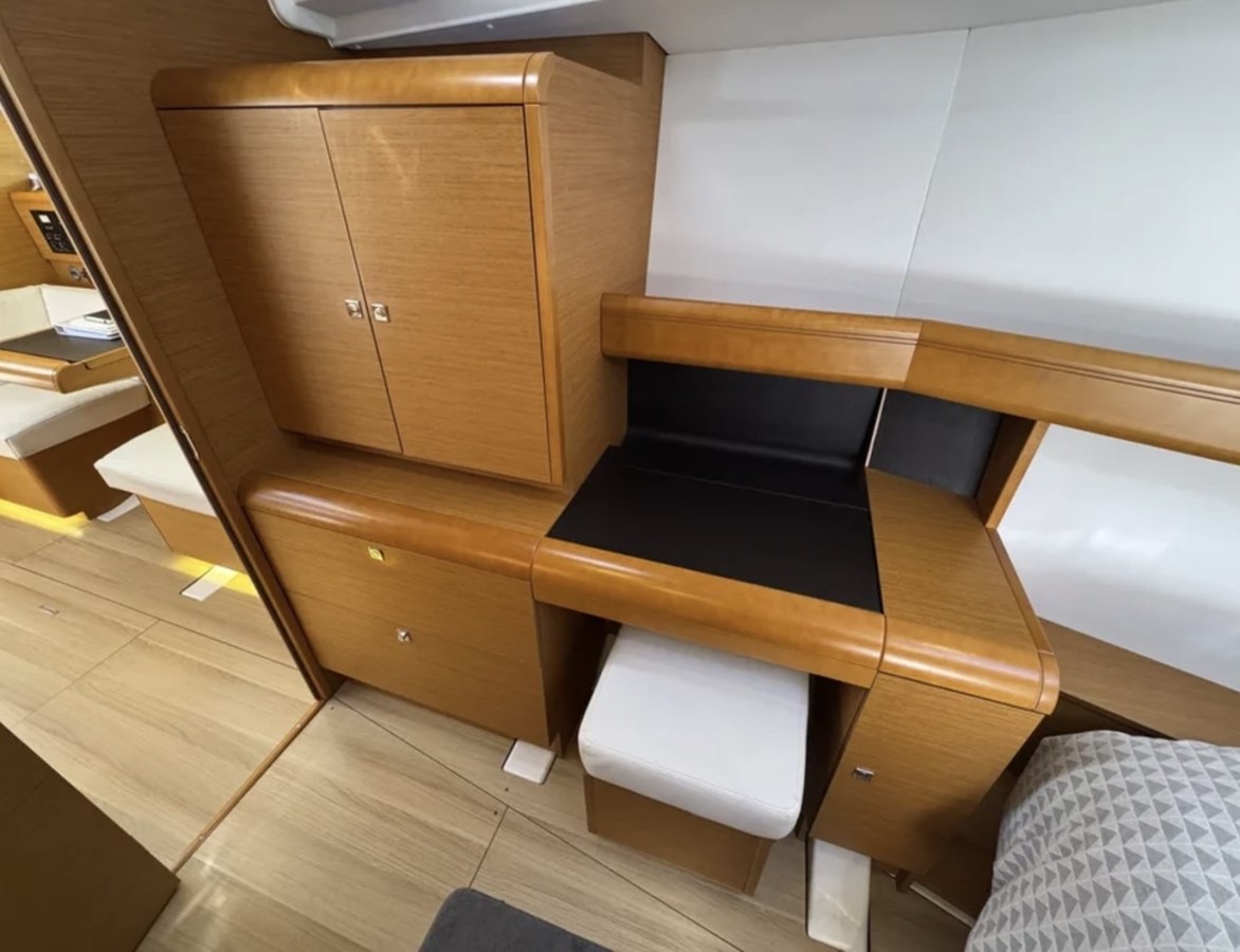 45' Jeanneau 