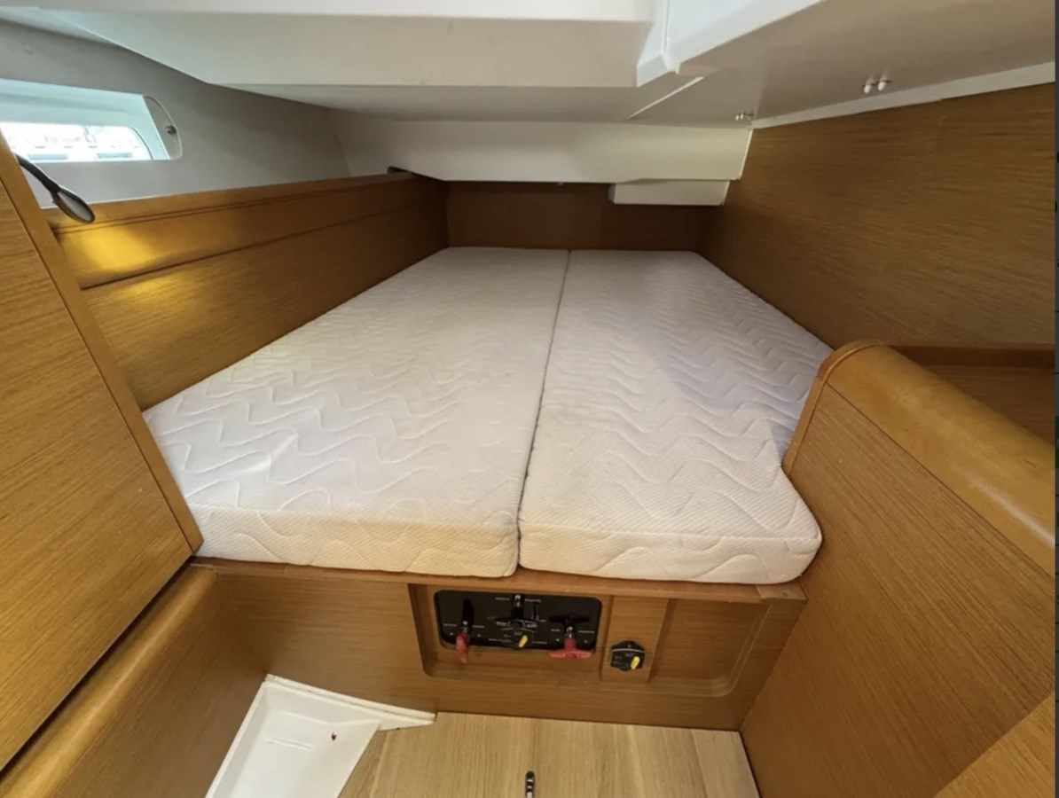 45' Jeanneau 