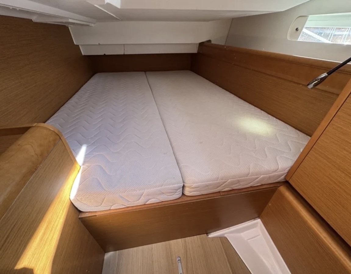 45' Jeanneau 