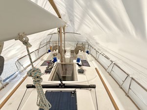 2016 JEANNEAU Sun Odyssey 449 - photo 2