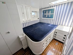 1992 WINDSHIP YACHTS  - photo 9