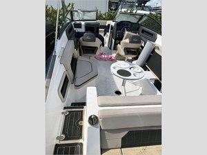 2018 RINKER  - photo 6