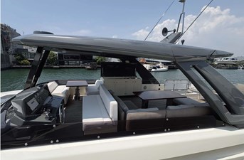 2018 FERRETTI YACHTS 780 - photo 6