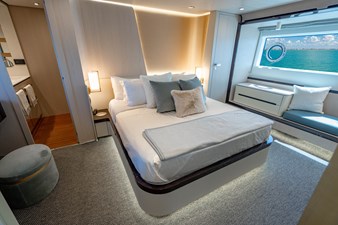 2025 AZIMUT YACHTS 78 Fly - photo 11