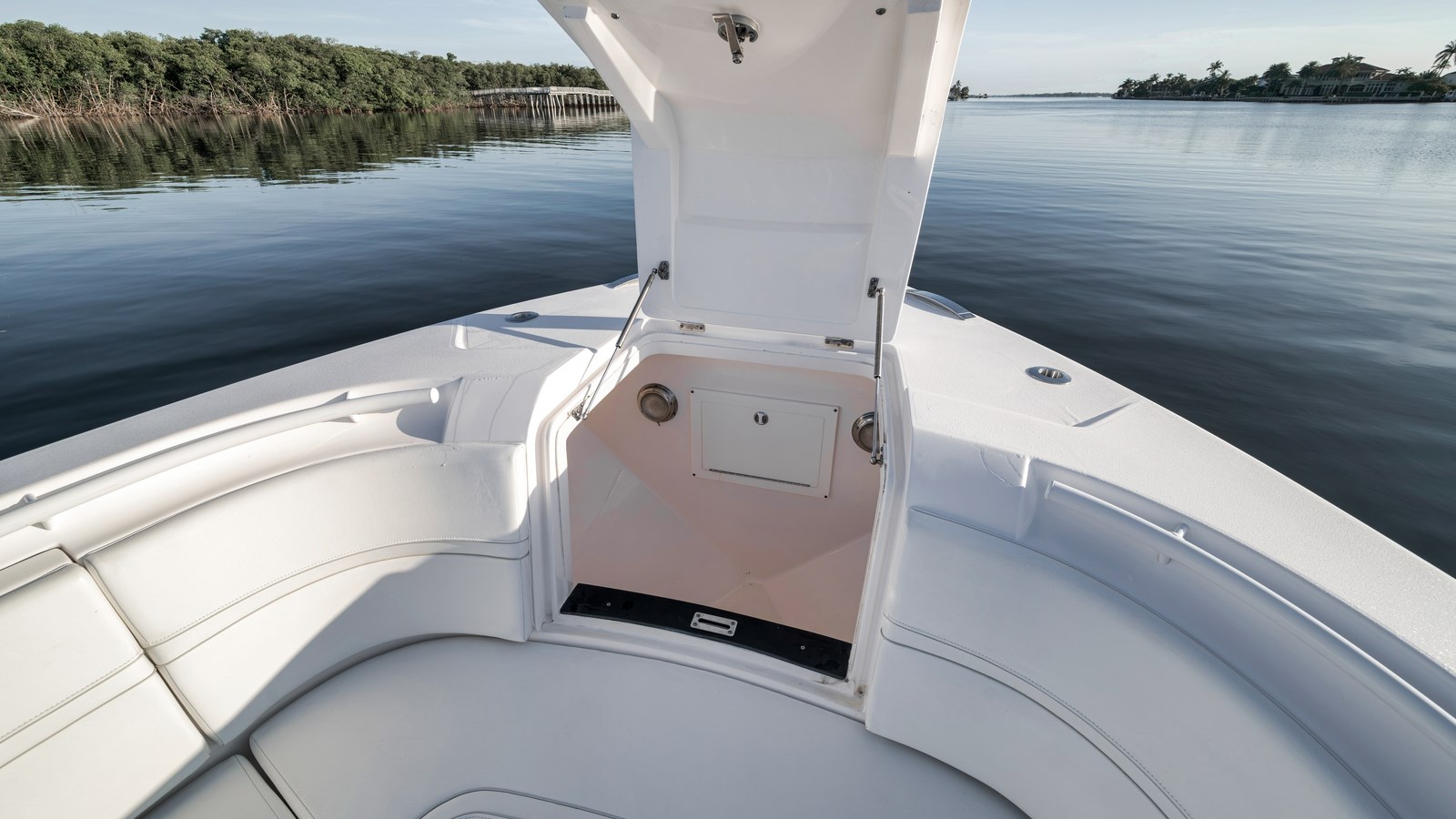 38' Intrepid