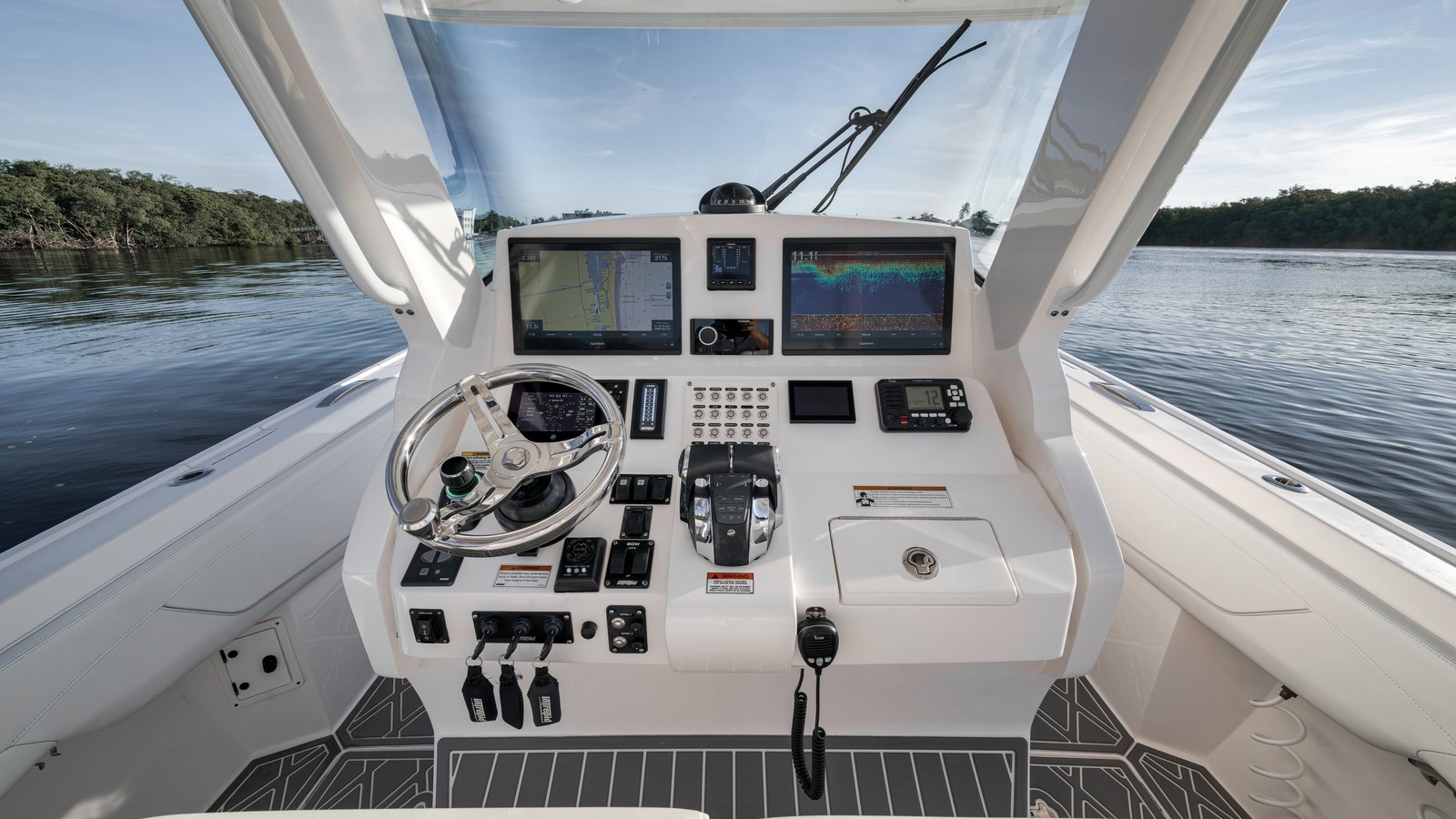 38' Intrepid