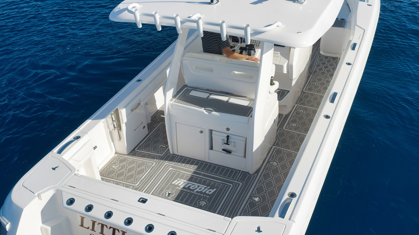38' Intrepid