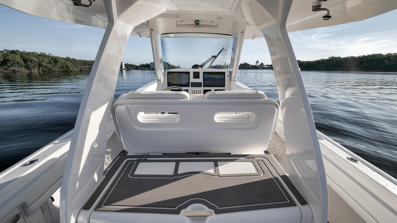 38' Intrepid