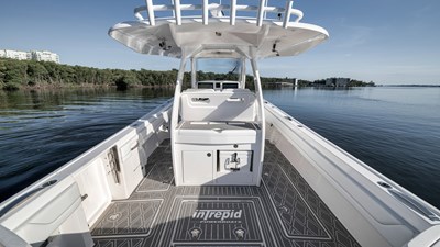 2022 INTREPID 375 Nomad SE - photo 22
