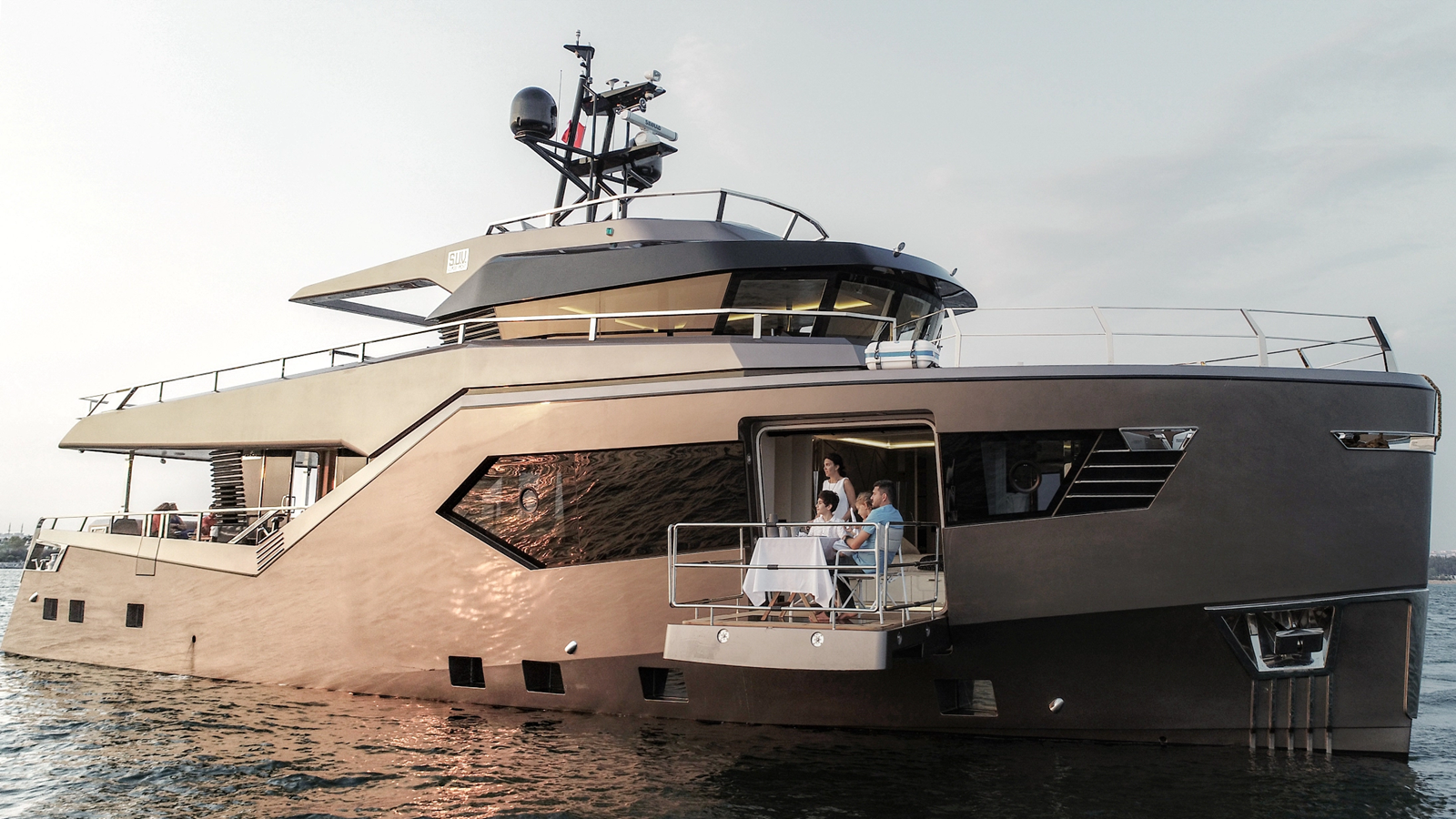 HULL #5 — 2027 · 89.99' · 4 Cabins · Pre-Owned