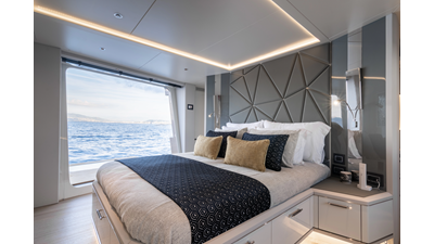 2027 EVADNE YACHTS ROCK 90 - photo 4