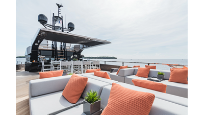 2027 EVADNE YACHTS ROCK 90 - photo 9
