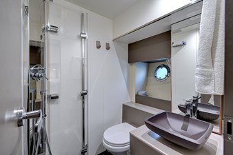 2021 CRANCHI YACHTS Cranchi 44 - photo 23