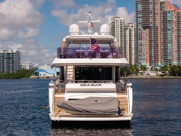2019 SUNSEEKER 86 YACHT