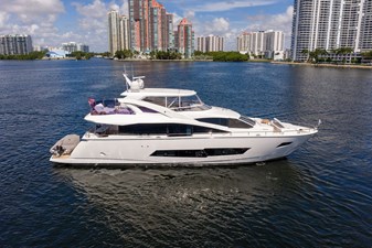2019 SUNSEEKER 86 YACHT - photo 1