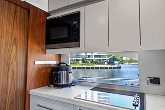2019 SUNSEEKER 86 YACHT - photo 72