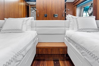 2019 SUNSEEKER 86 YACHT - photo 98
