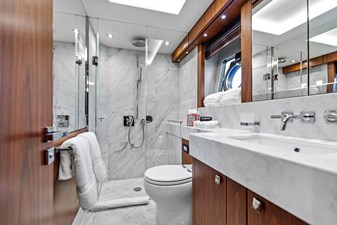 2019 SUNSEEKER 86 YACHT - photo 103