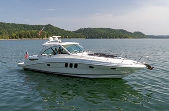 2008 SEA RAY 48 Sundancer - photo 1