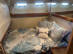 2001 BAYLINER 4788 Pilothouse - photo 9