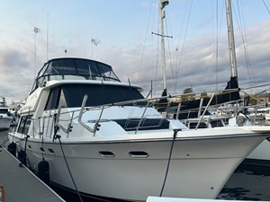 2001 BAYLINER 4788 Pilothouse - photo 23