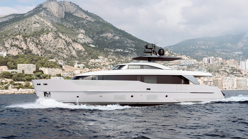 2023 SANLORENZO YACHTS SD90