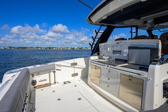 2024 BOSTON WHALER Outrage - photo 36
