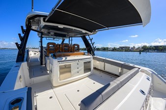 2024 BOSTON WHALER Outrage - photo 42